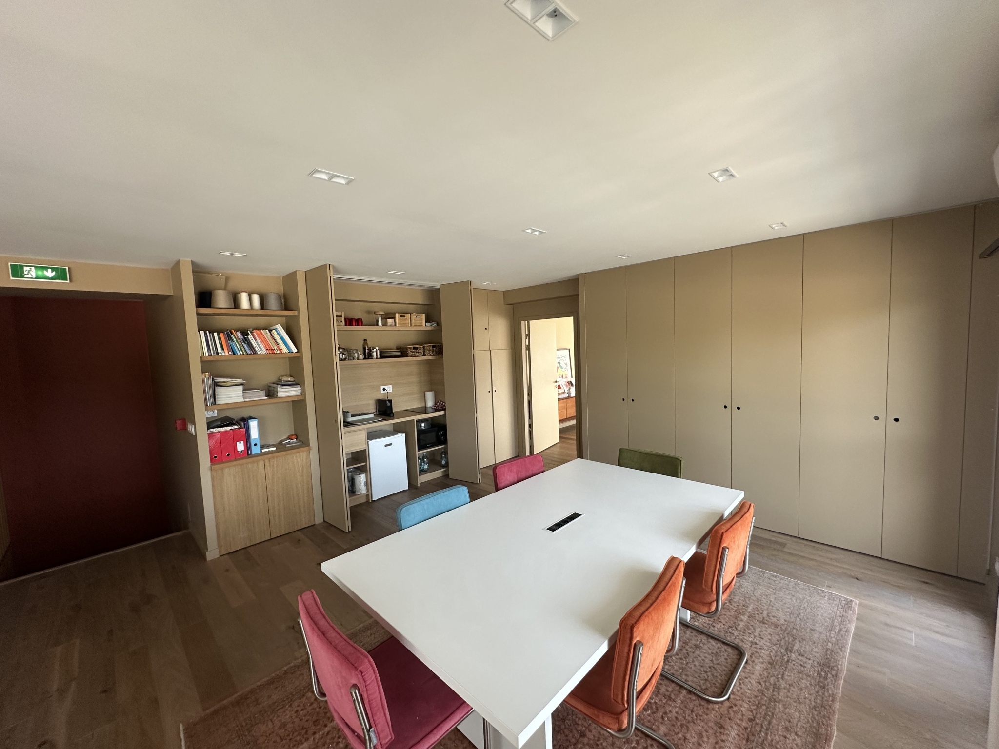 Bureau à louer à Puget sur argens, 92 m² – photo 1 sur 14